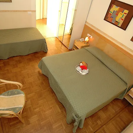 Angelica فندق مبيت وإفطار 4*