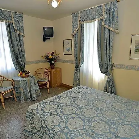 Angelica Lido di Venezia