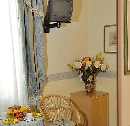 أنجلكا فندق مبيت وإفطار 3*