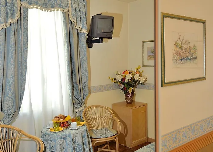 Angelica Alojamento de Acomodação e Pequeno-almoço 4*